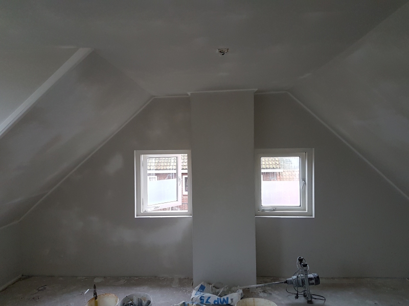 Relax-bouw voor al uw bouw klussen! Uw zolder verbouwen relax-bouw realiseert!