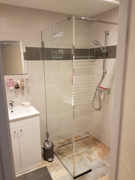 Relax-bouw voor al uw klussen om uw droom badkamer  te realiseren!