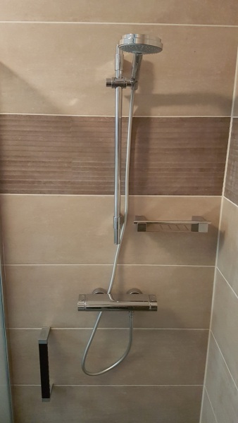 Relax-bouw voor al uw klussen om uw droom badkamer  te realiseren!